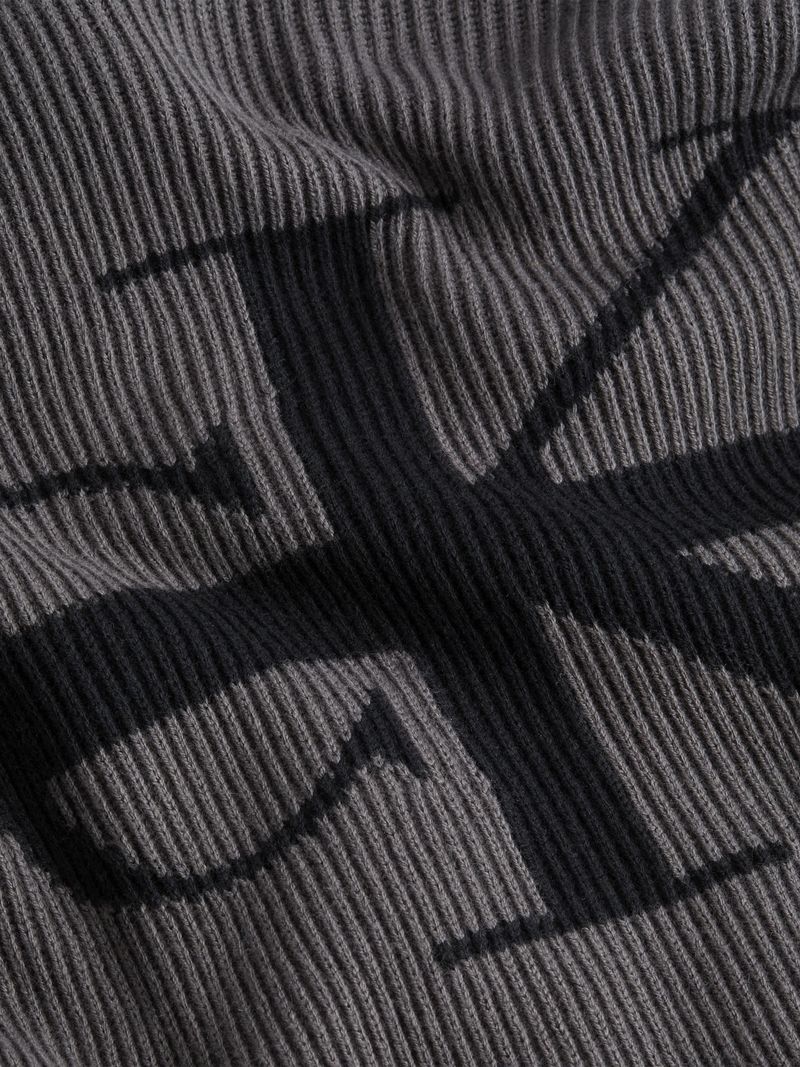 J30J321686_PRC_3.jpg