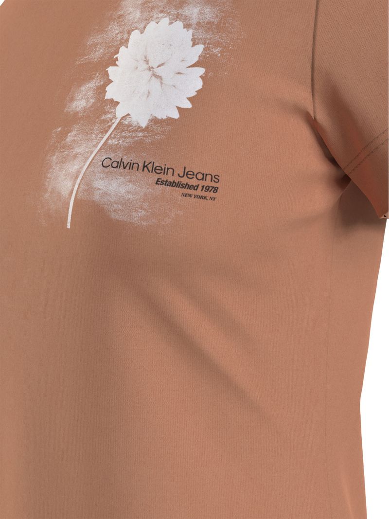 -T-shirt-grafica-floral-tropical