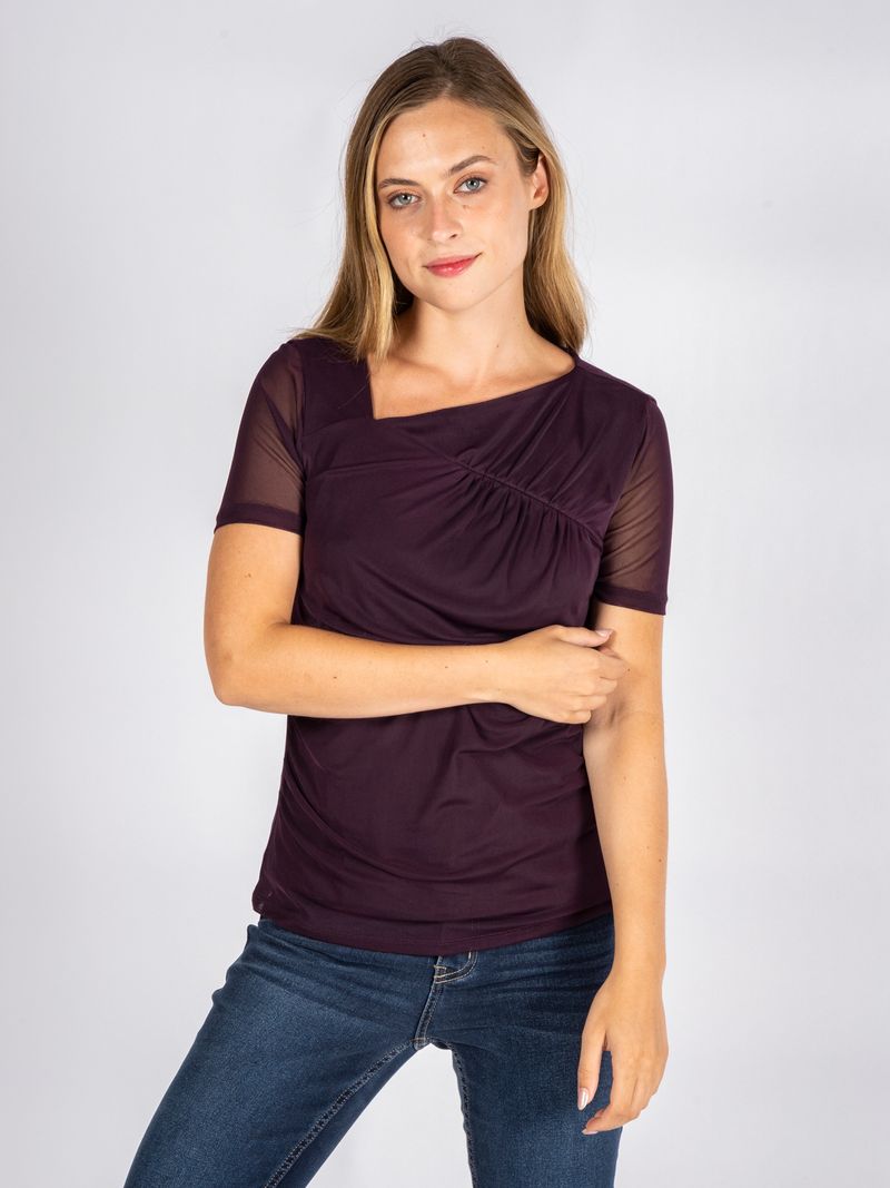 Blusa-con-escote-asimetrico