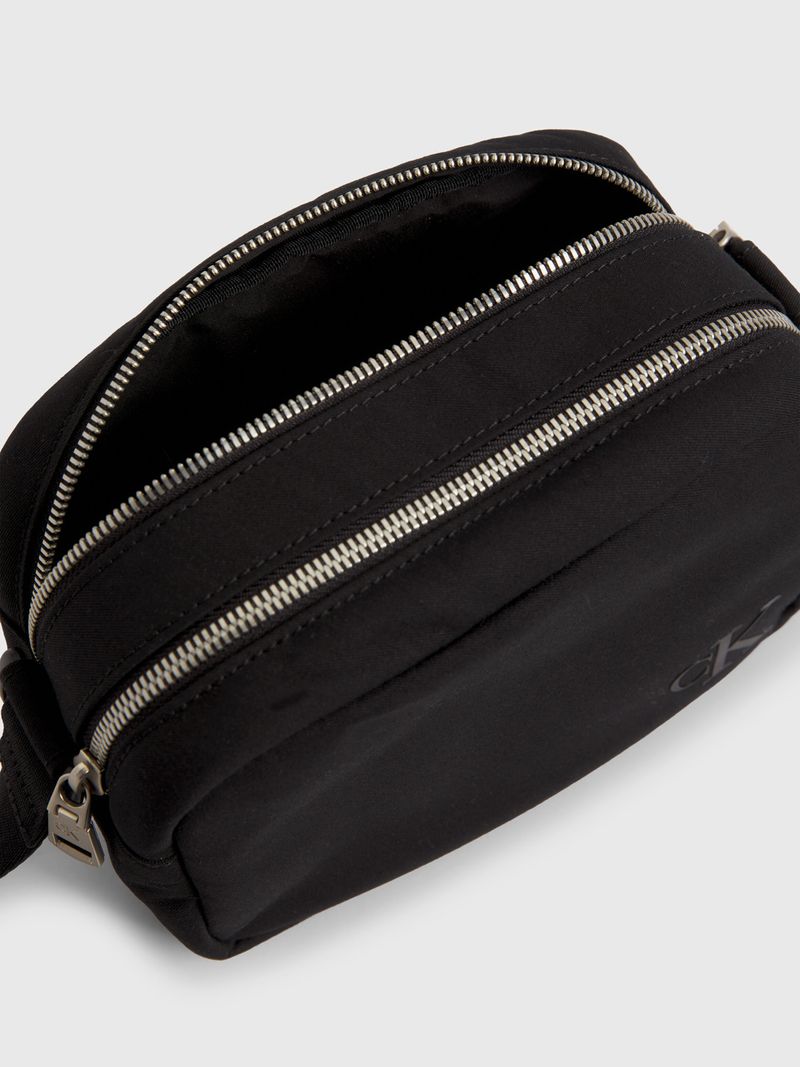 Bolso-cruzado-de-sarga