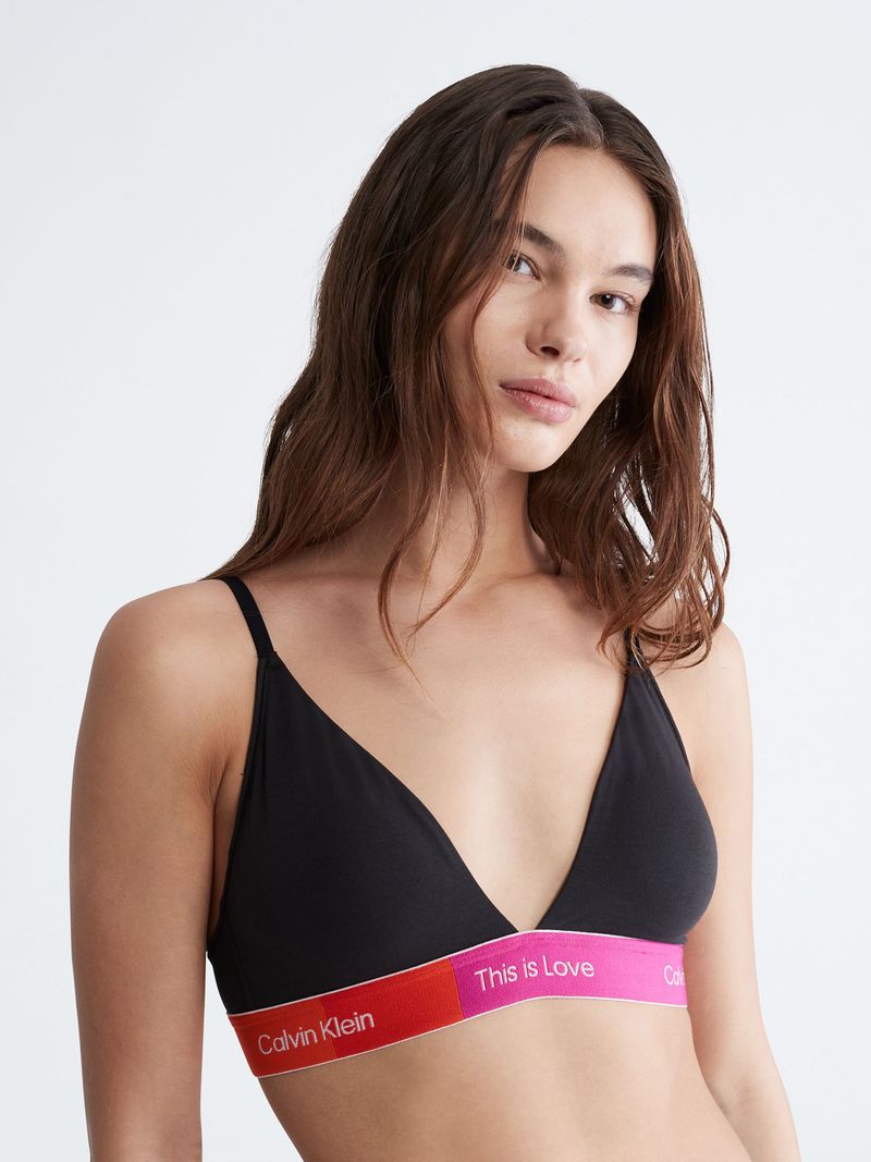 Bralette-triangular---this-is-love