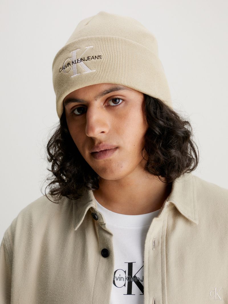 Gorro-de-punto-de-algodon-con-logo