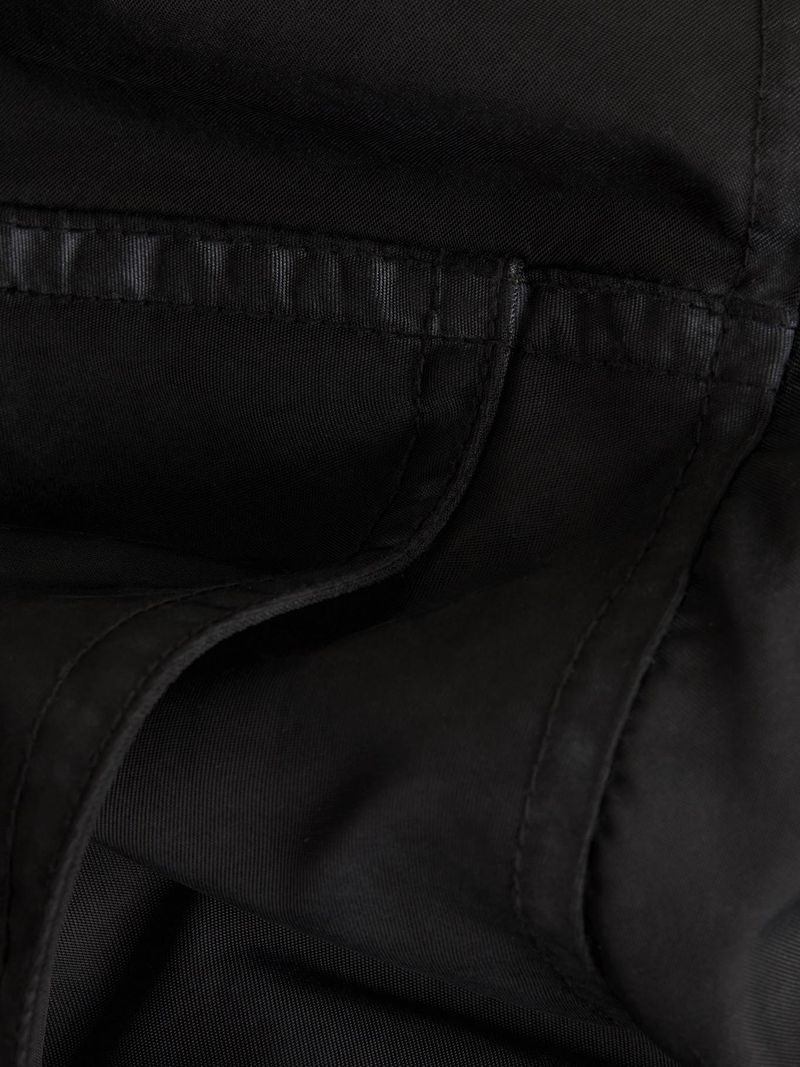 Jacket-bomber-ligeramente-acolchada
