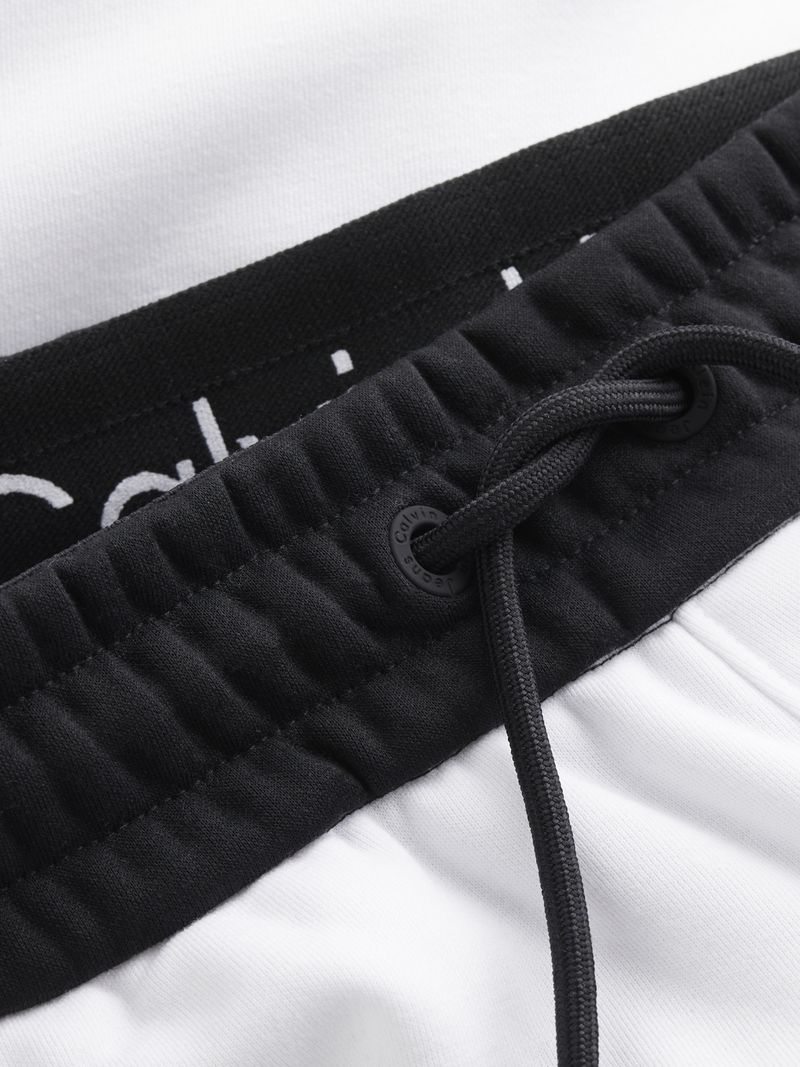 Jogger-colorblock-con-logo-vertical