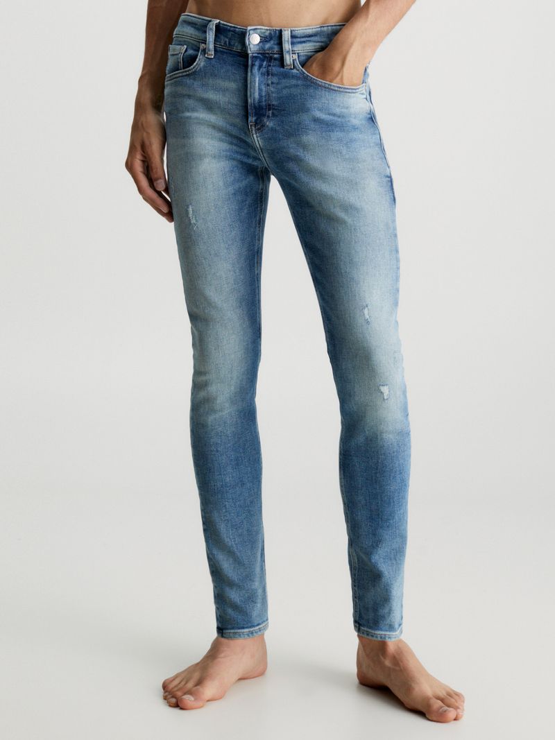 Skinny-jeans-desteñido