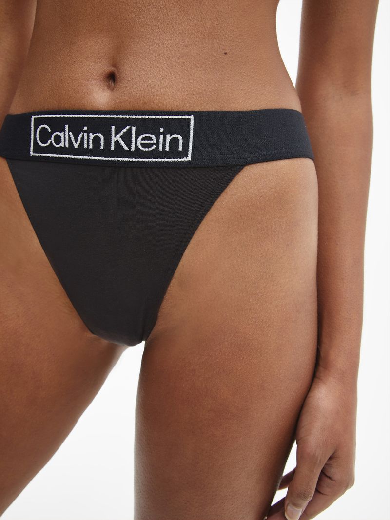 Tanga-de-talle-alto---reimagined-heritage