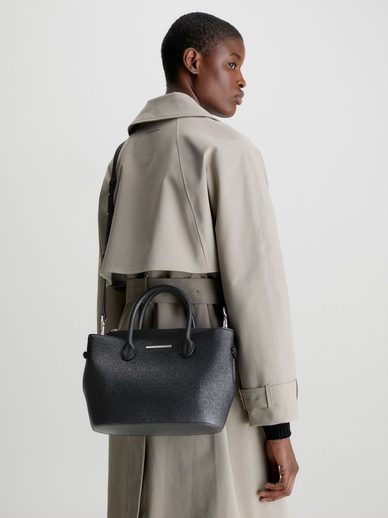 Tote-bag-de-cuero-sintetica