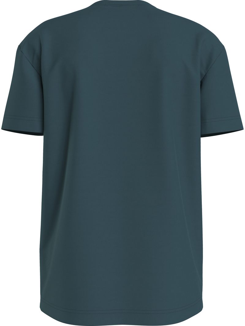 T-shirt-con-logo-en-3D-desvanecido