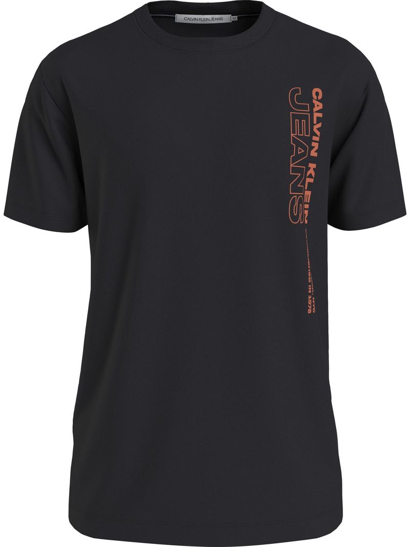 T-shirt-con-logotipo-apilado-vertical