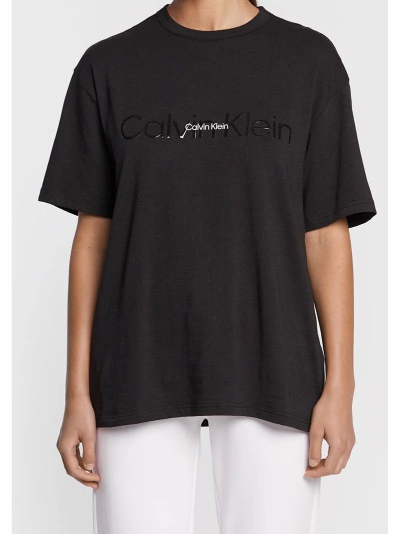 T-shirt-con-sobre-logo---monolith