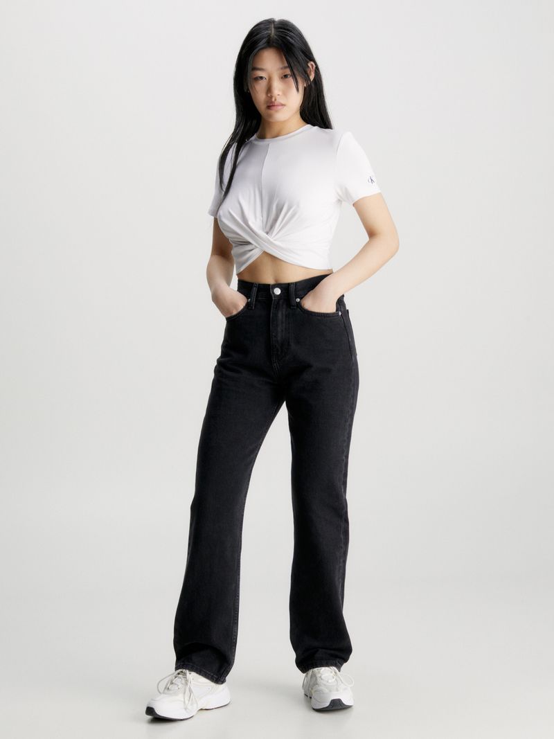T-shirt-cropped-con-twist
