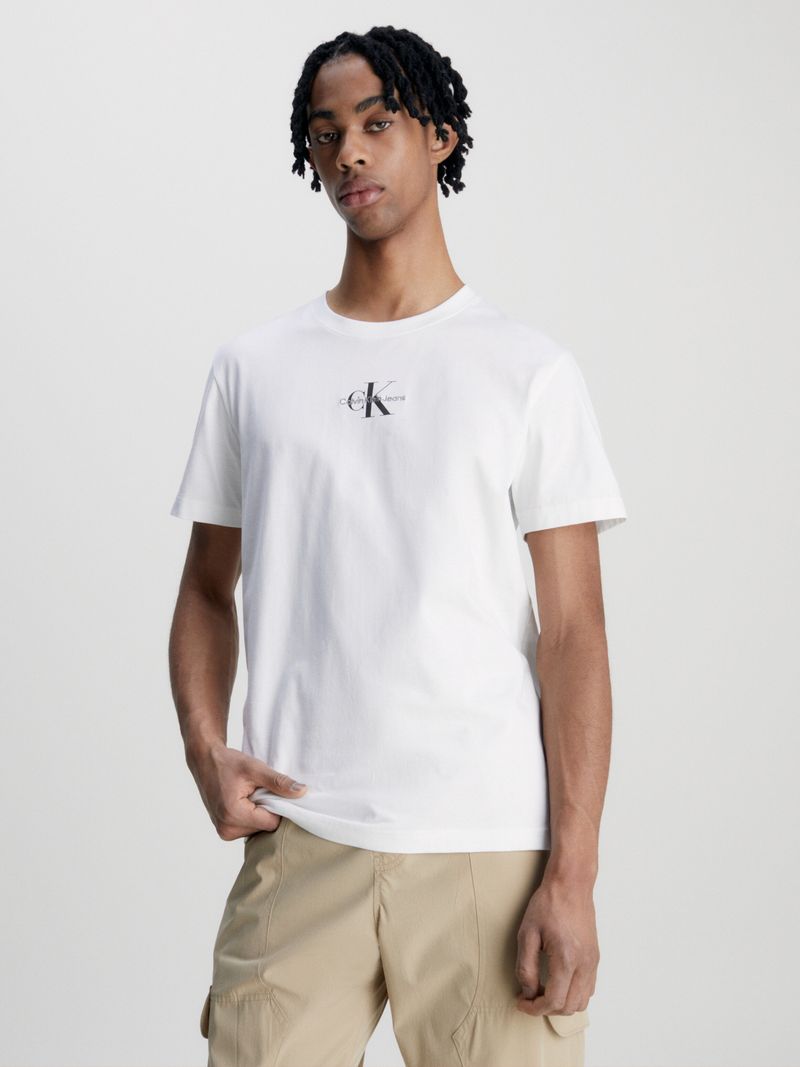 T-shirt-de-algodon-con-monograma