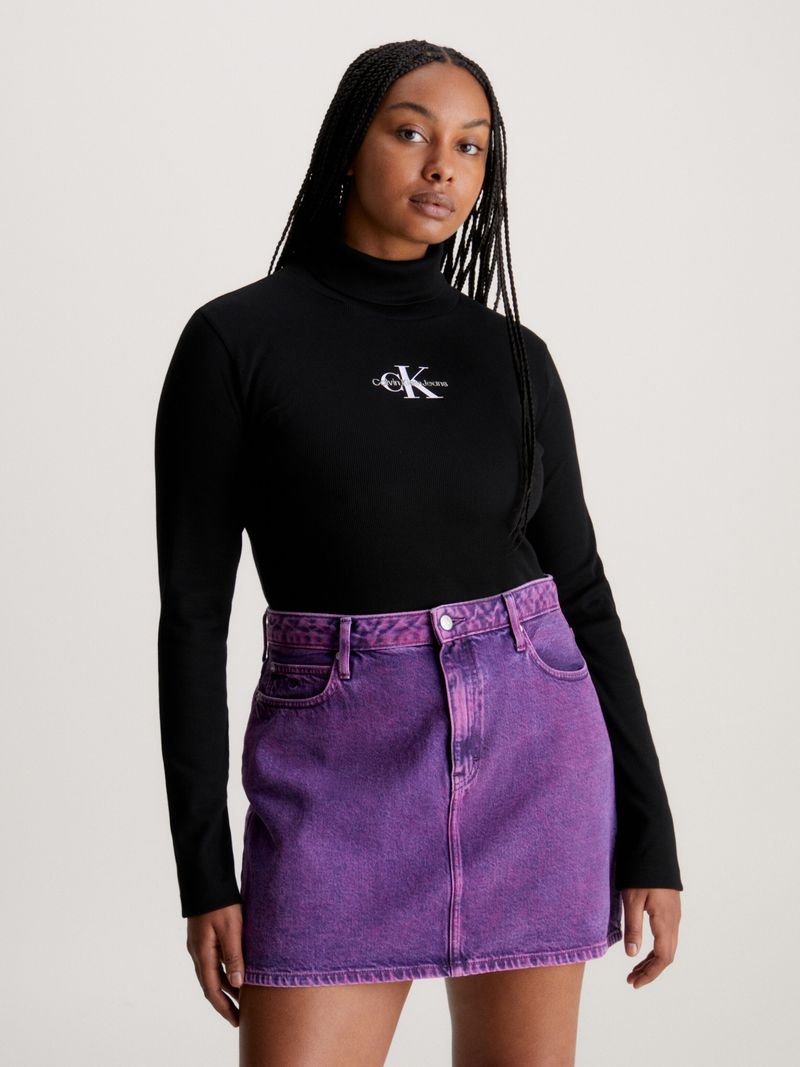 T-shirt-de-cuello-alto-de-canale-con-monograma