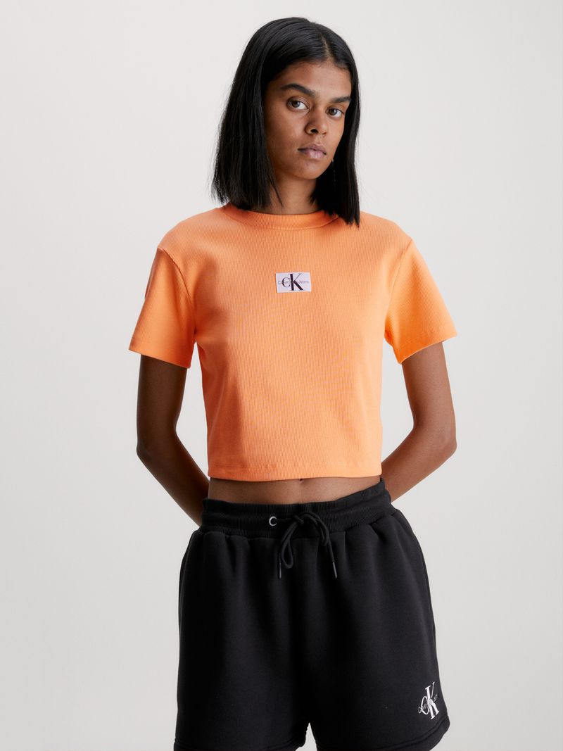 T-shirt-de-punto-de-canale-con-insignia