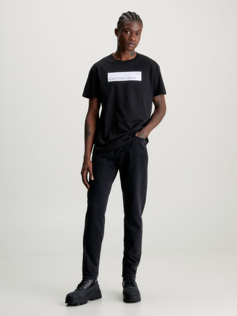 T-shirt-hyper-real-de-algodon