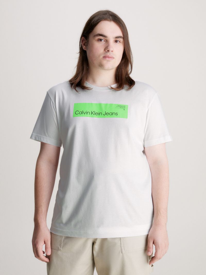 T-shirt-hyper-real-de-algodon