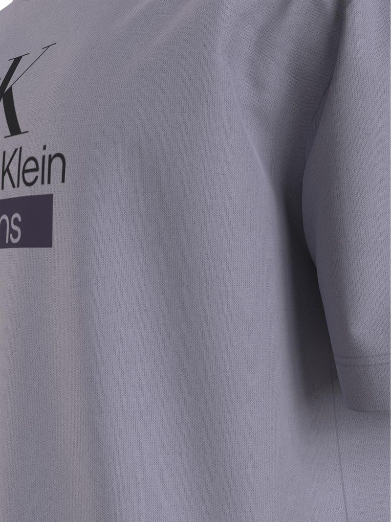 T-shirt-relaxed-con-logotipo