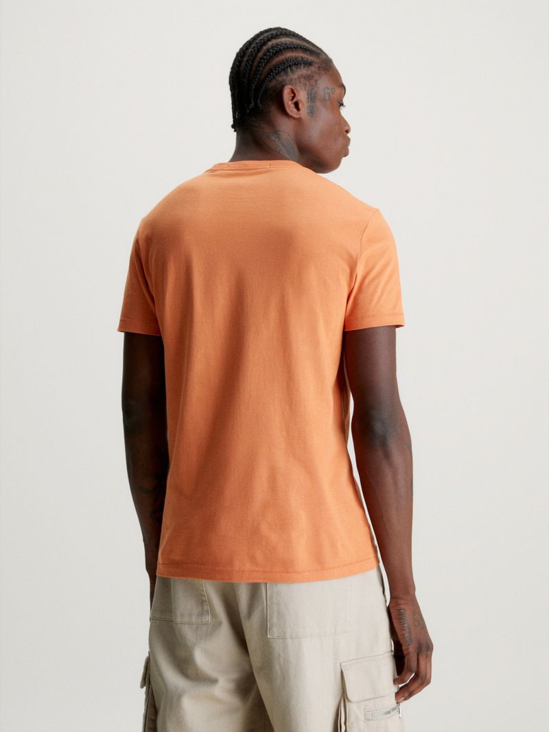 T-shirt-slim-con-monograma