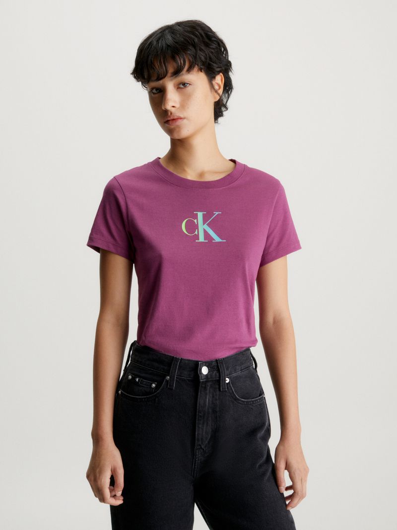 T-shirt-slim-con-monograma