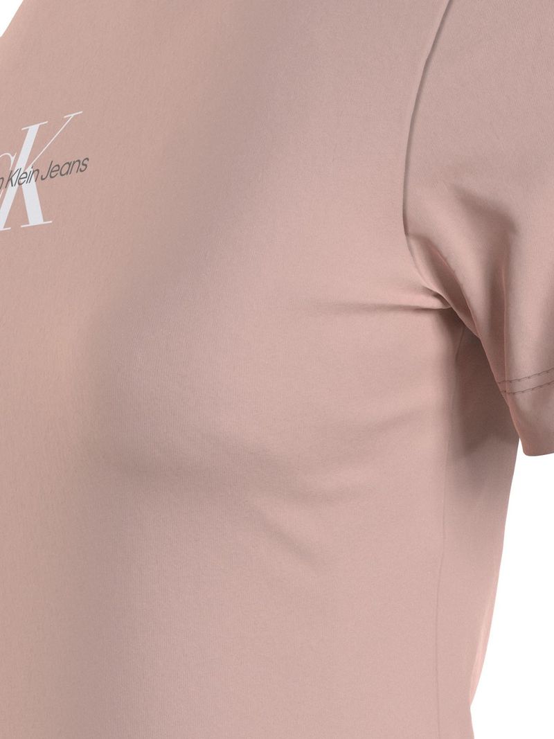 T-shirt-slim-con-monologo