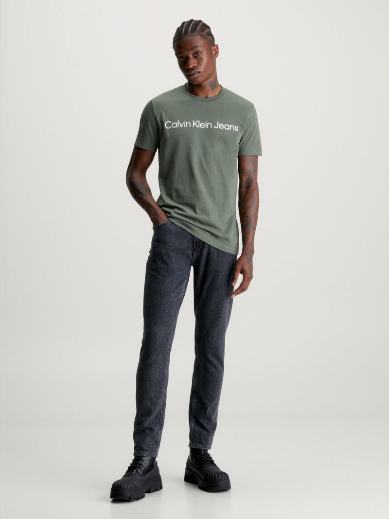 T-shirt-slim-institutional