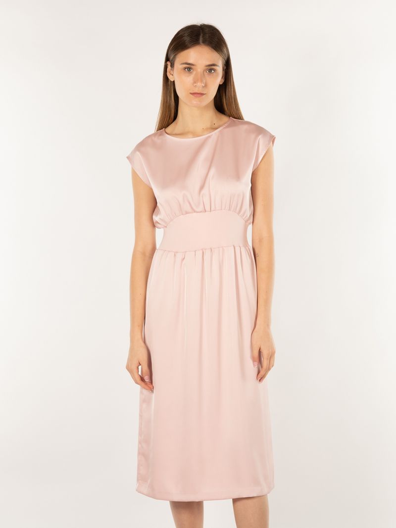 Vestido-con-cintura-ajustable