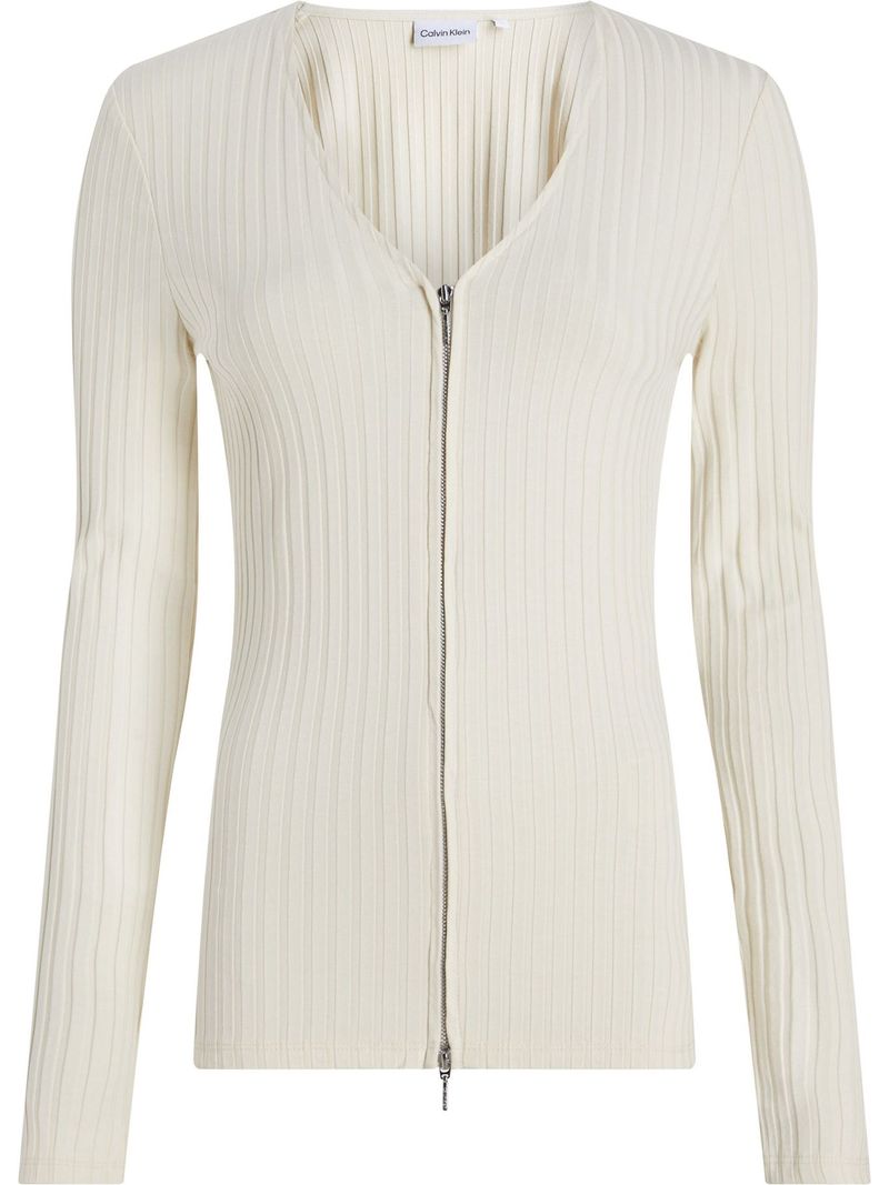 Sueter-con-cuello-en-v-y-cierre